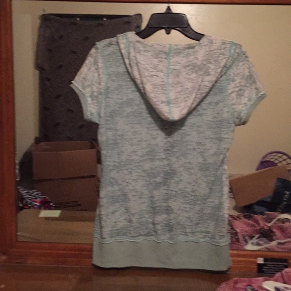 To small - Picture 3 of 4